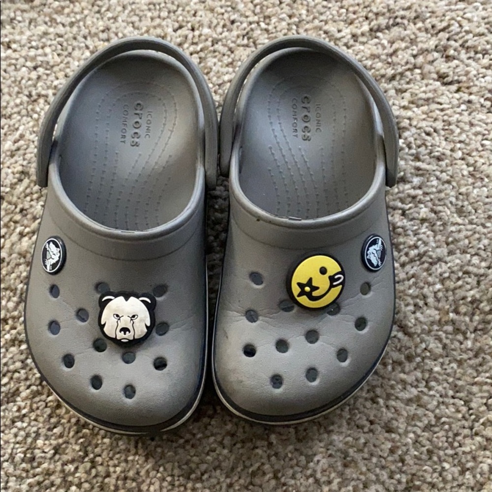Kids crocs with pins.